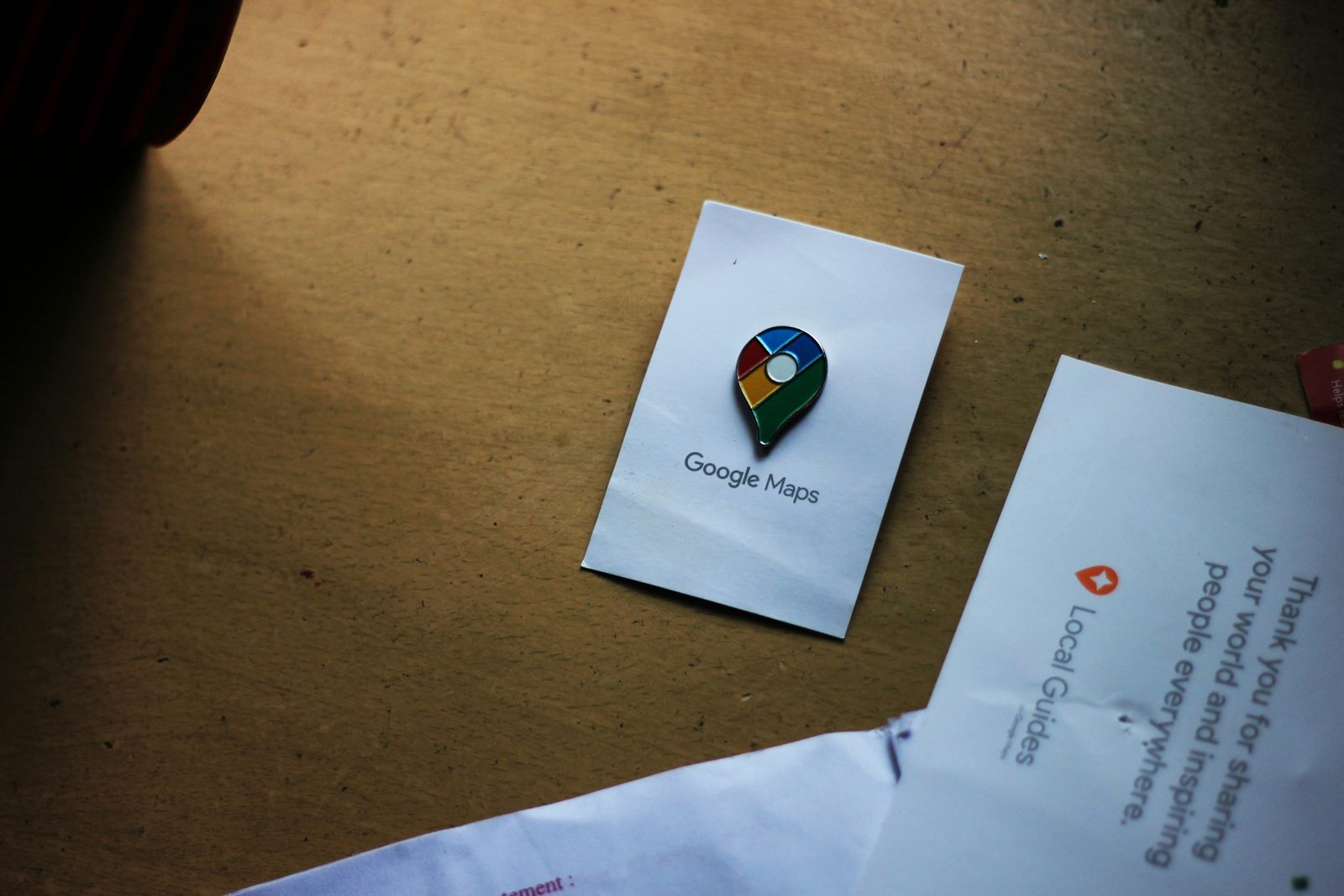 Google Bedrijfsprofiel van een lokaal bedrijf op een smartphone